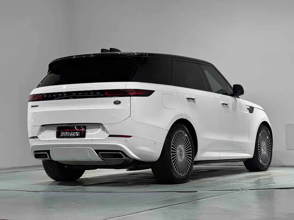 Range Rover Sport 2023 400PS Dynamic SE
