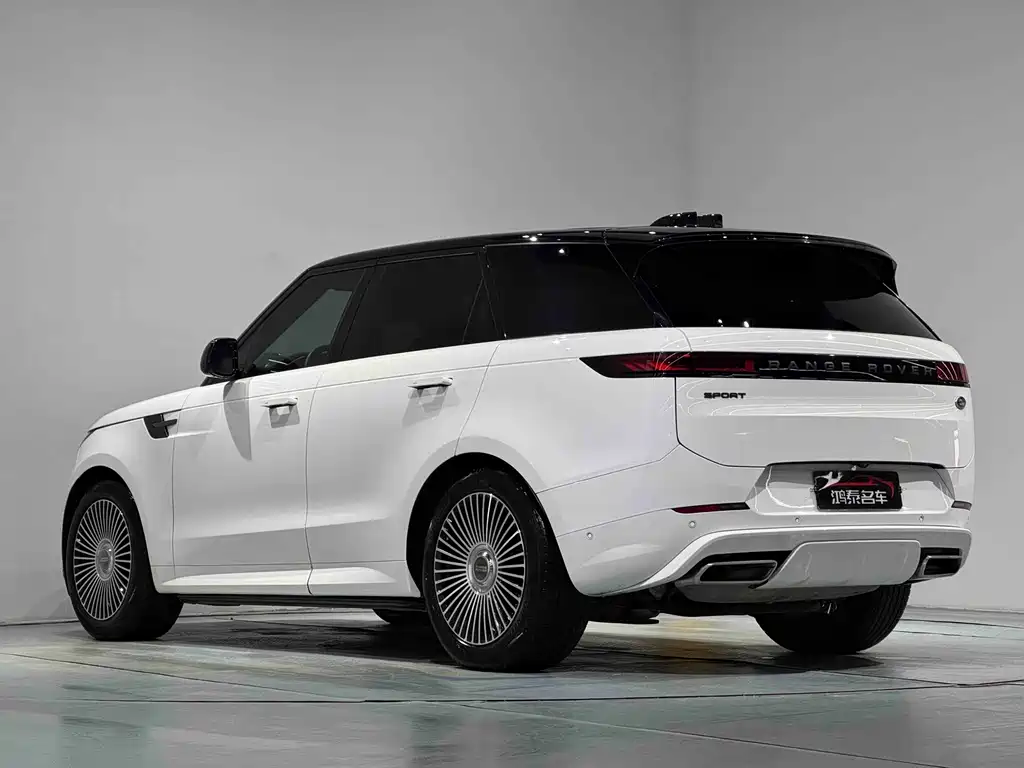 Range Rover Sport 2023 400PS Dynamic SE