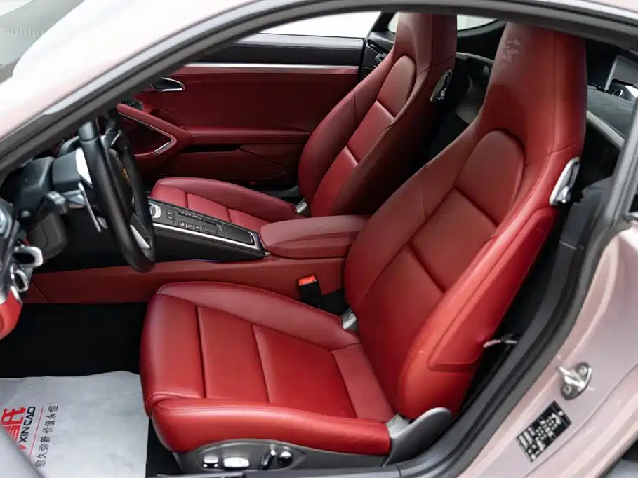 Porsche 718 Cayman 2.0T 2022 Model