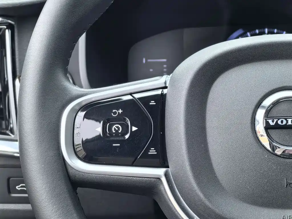 Volvo S90 2017 T4 Smart Edition
