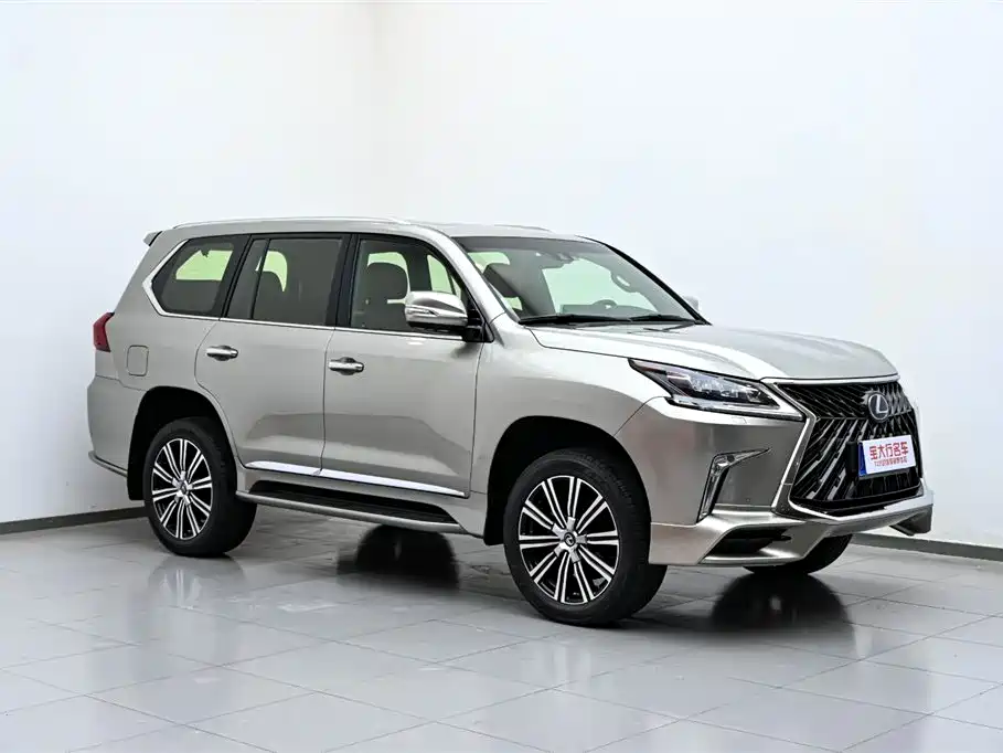 Lexus LX 2017 570 Luxury Edition