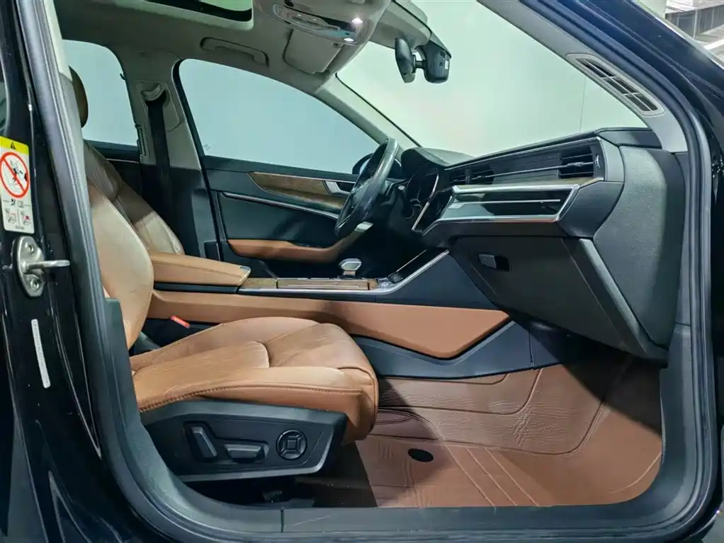 Audi A6L 2021 45 TFSI Prestige Edition