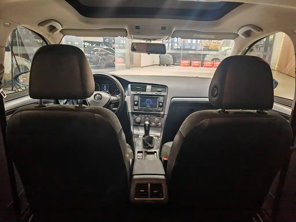 Golf 2018 180TSI Automatic Comfort Edition