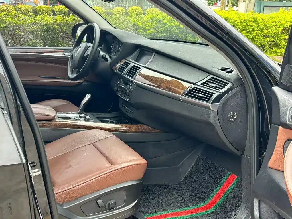 BMW X5 Imported 2011 model xDrive35i Leading Edition