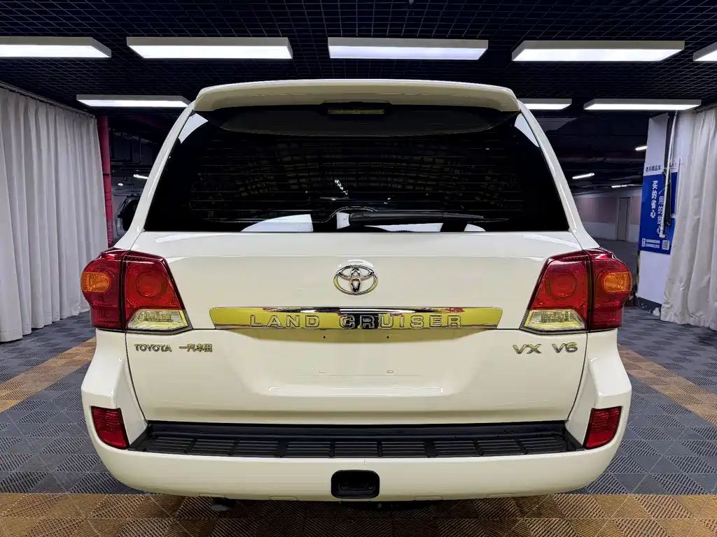 Land Cruiser 2012 4.0L Automatic VX