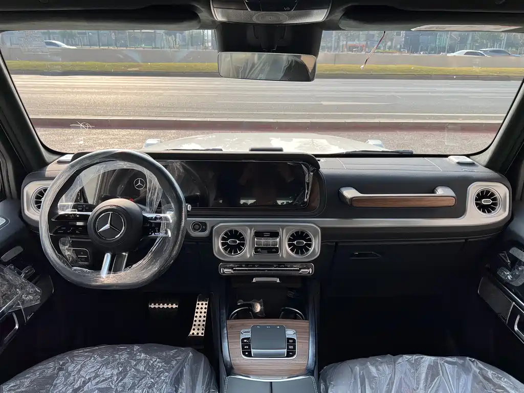 Mercedes-Benz G-Class 2026 G 450 d
