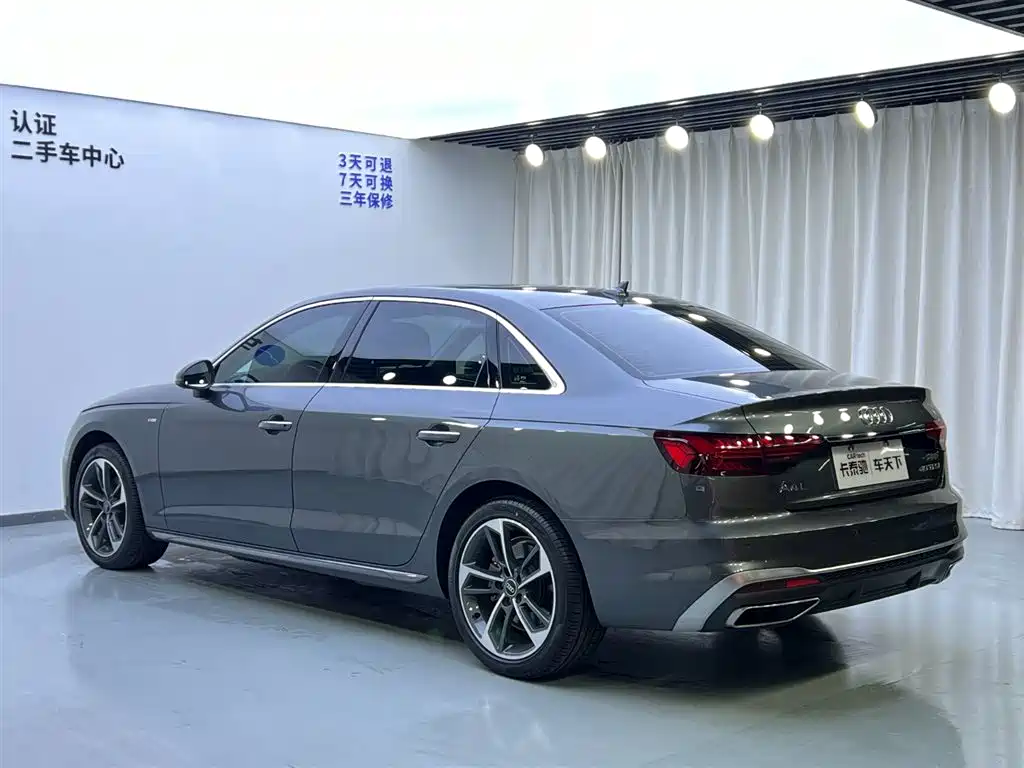 Audi A4L 2022 40 TFSI Sporty Dynamic Edition