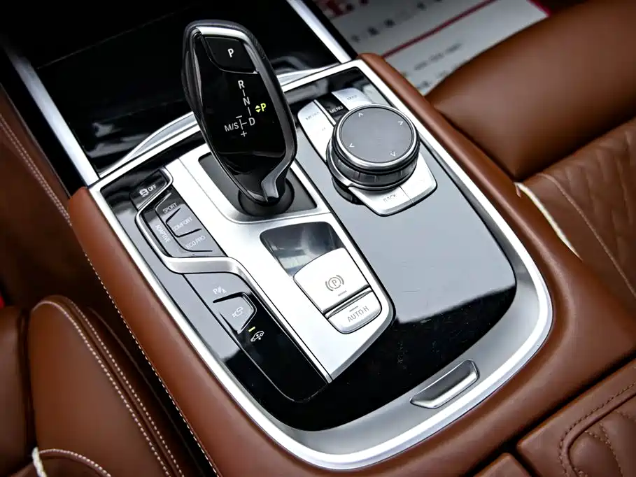 BMW 7 Series 2019 Model Facelift 740Li xDrive Executive M Sport Package