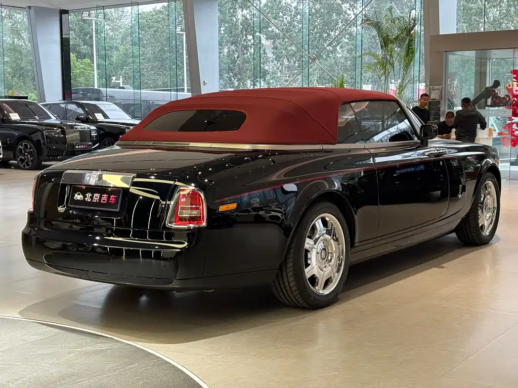 Phantom 2007 model 6.7L soft-top convertible