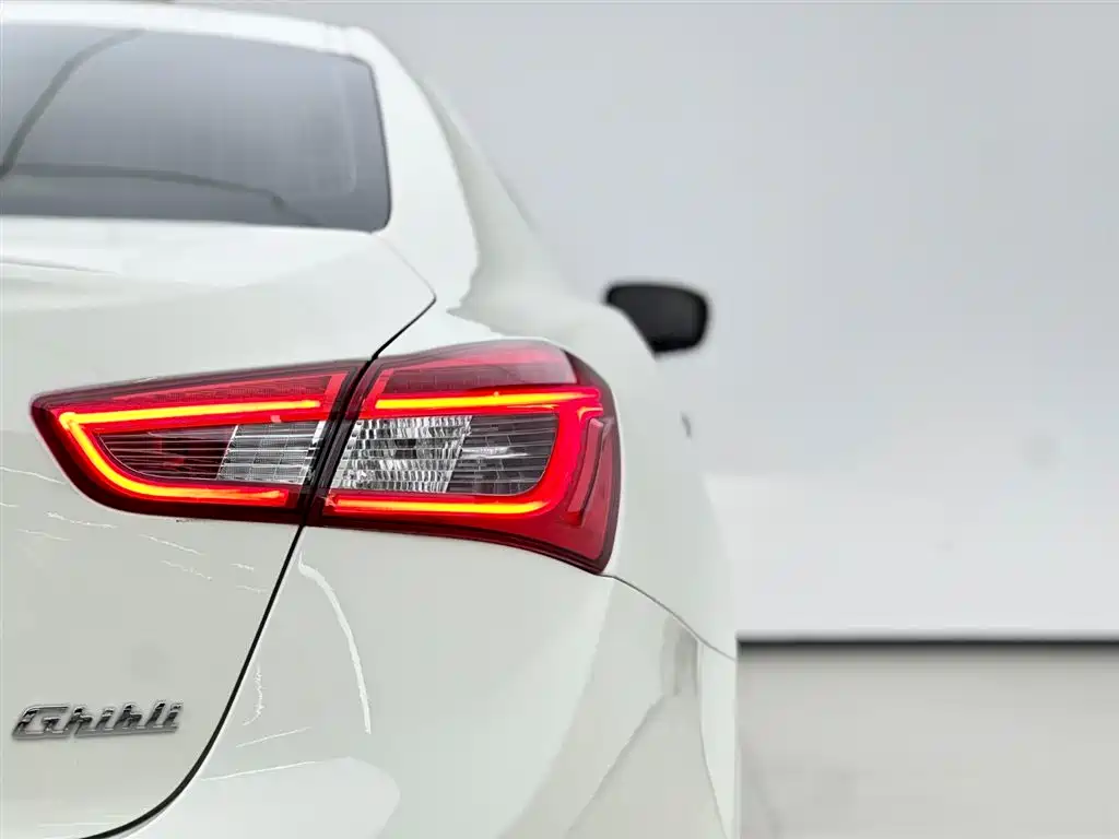 Ghibli 2018 3.0T Standard Edition