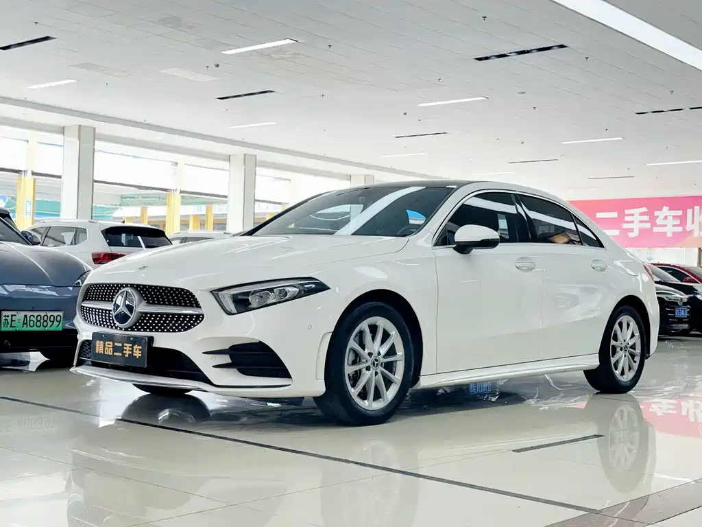 Mercedes-Benz A-Class 2022 A 200 L Sport Coupe Fashion Edition