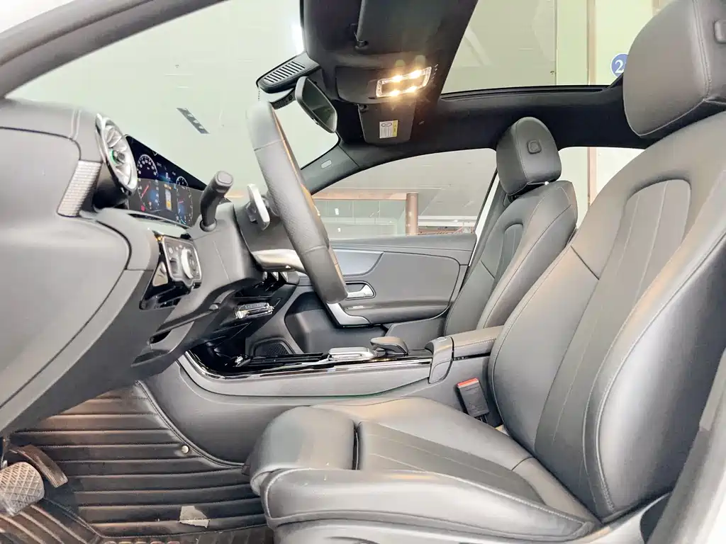 Mercedes-Benz A-Class 2022 A 200 L Sport Coupe Fashion Edition