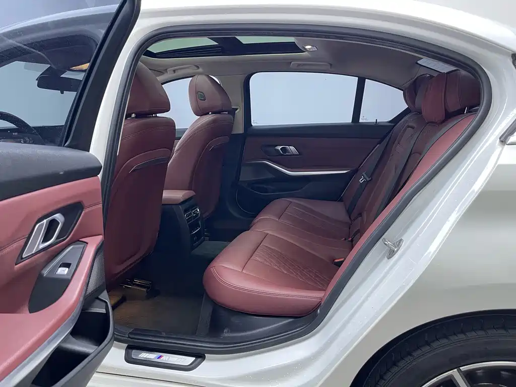 BMW 3 Series 2023 320Li M Sport Package