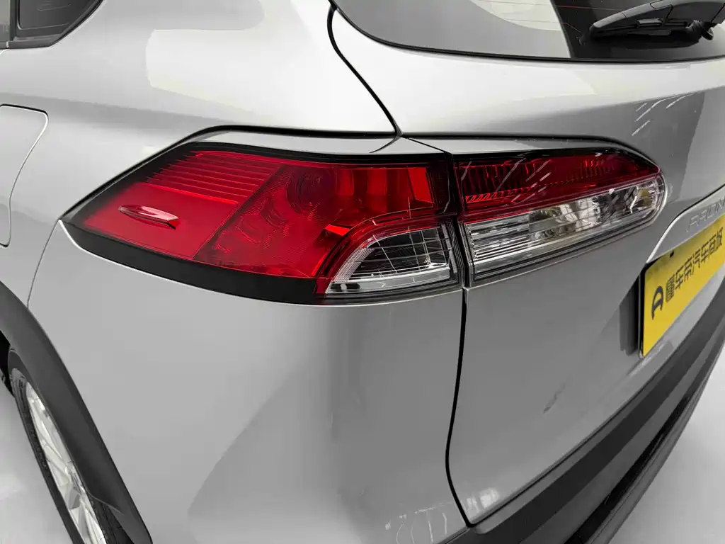 2024 FAW Land Cruiser 2.0L Hybrid Leading Edition
