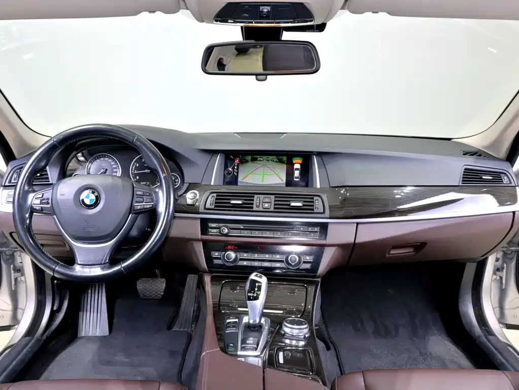 BMW 5 Series 2014 model 525Li Luxury Design Package