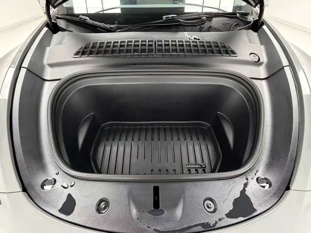 Model Y 2022 Rear-Wheel Drive Edition