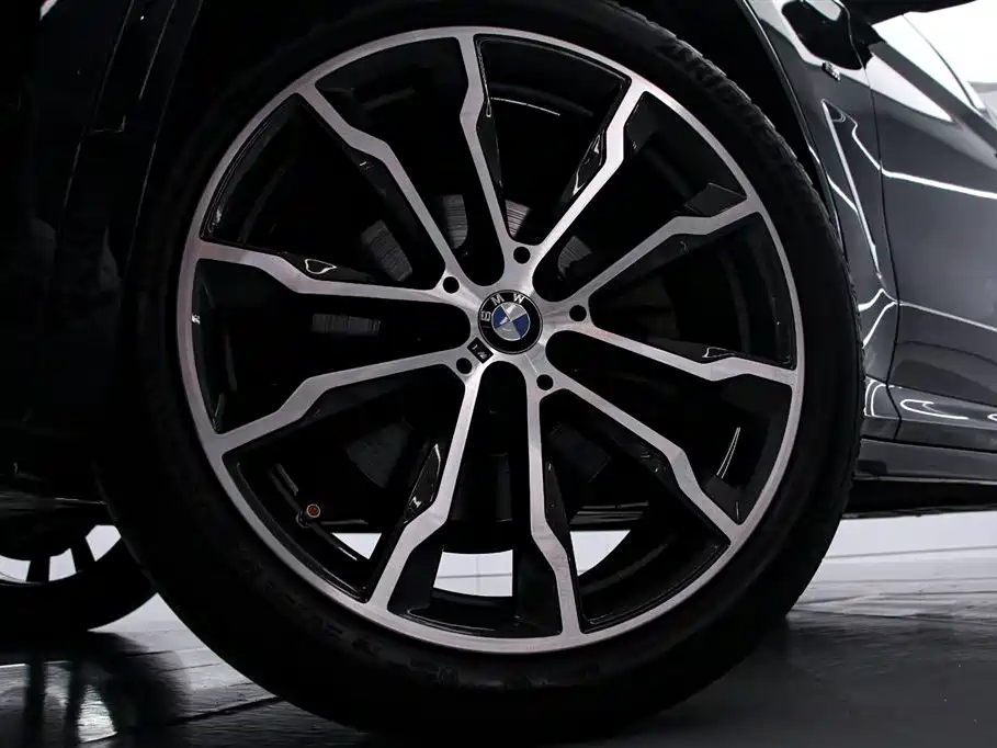 BMW X3 2022 xDrive30i Leading Edition M Night Edition
