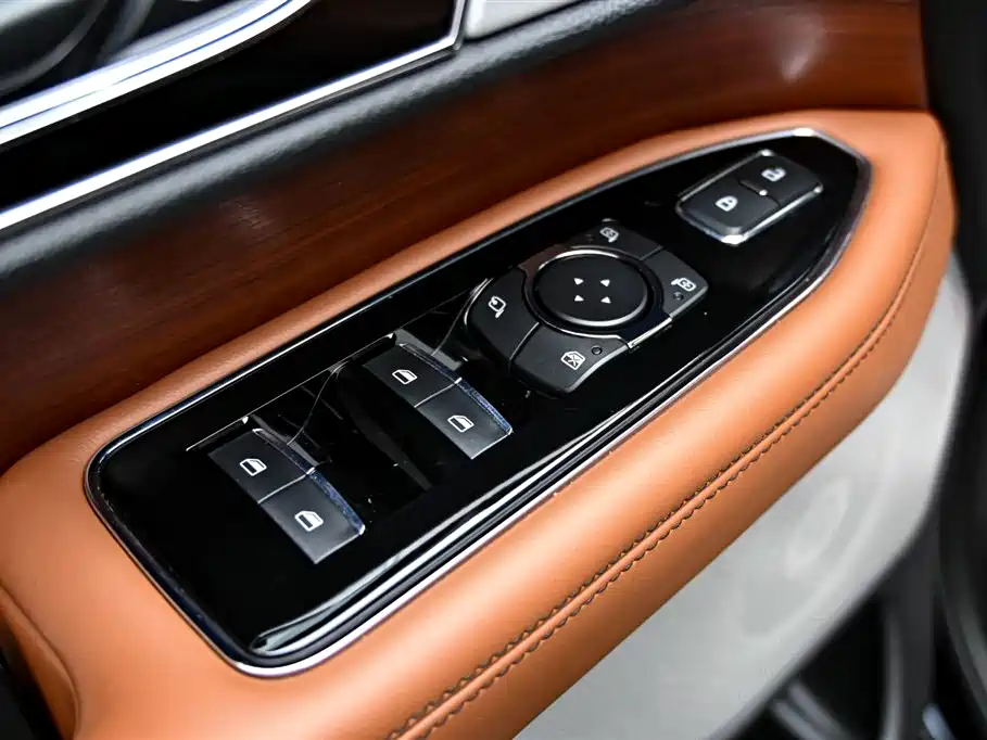 Navigator 2020 3.5T Prestige Edition