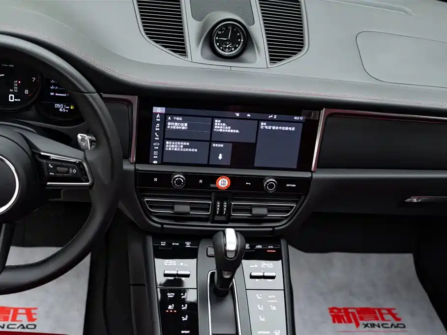 Macan 2023 2.0T
