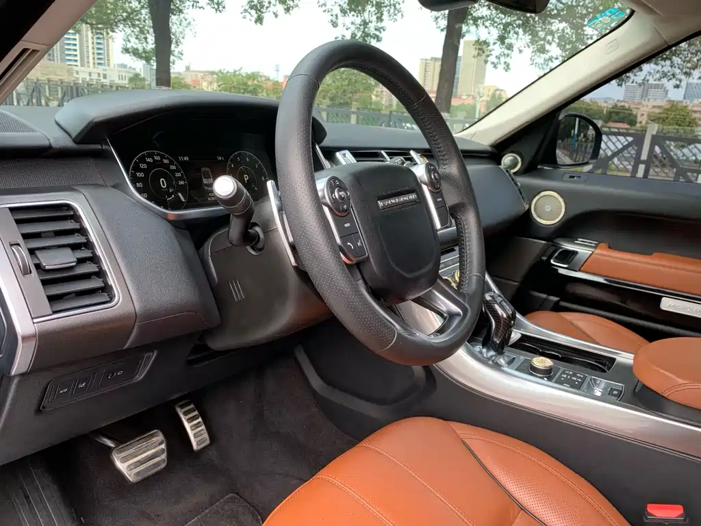 Range Rover Sport 2017 3.0 SC V6 HSE Dynamic