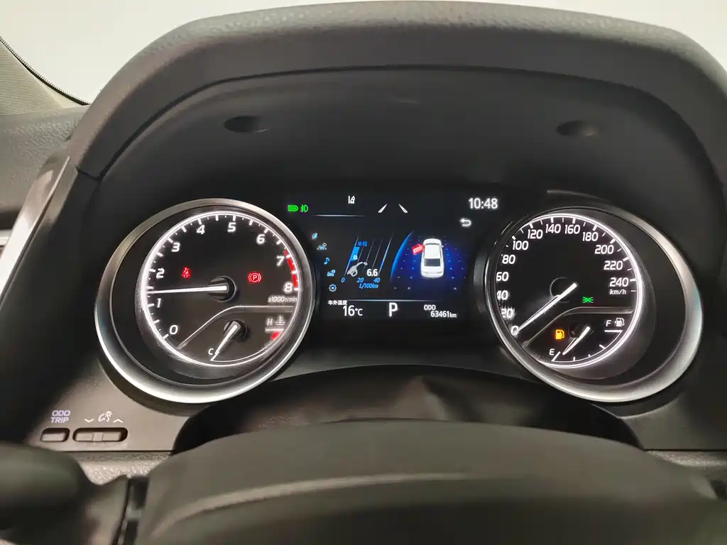 Camry 2021 2.0G Luxury Edition