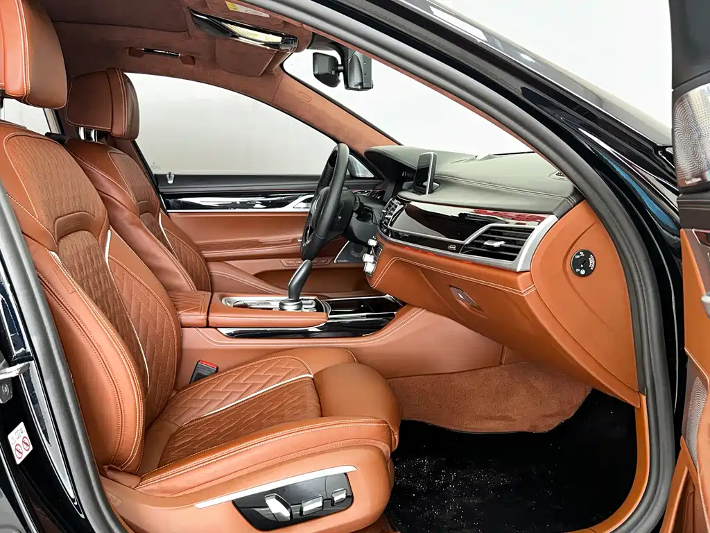BMW 7 Series 2022 740Li xDrive Executive Luxury Package