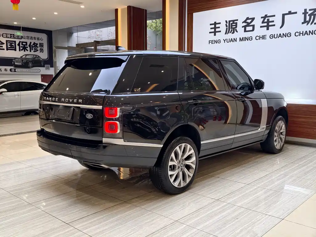 Range Rover 2021 3.0 L6 Classic Extended Edition