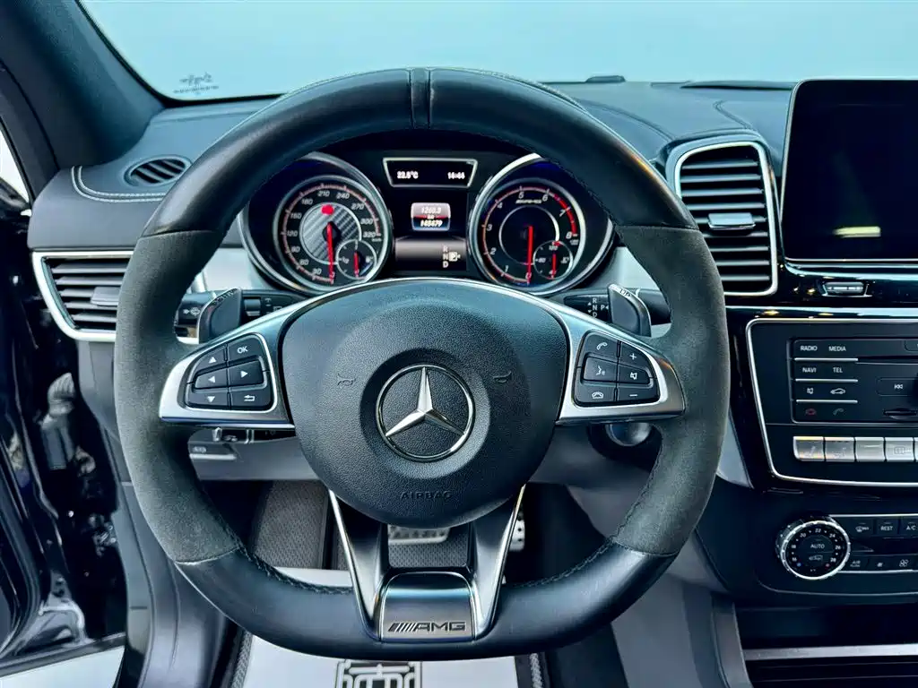 Mercedes-Benz GLE AMG 2015 Model AMG GLE 63 S 4MATIC