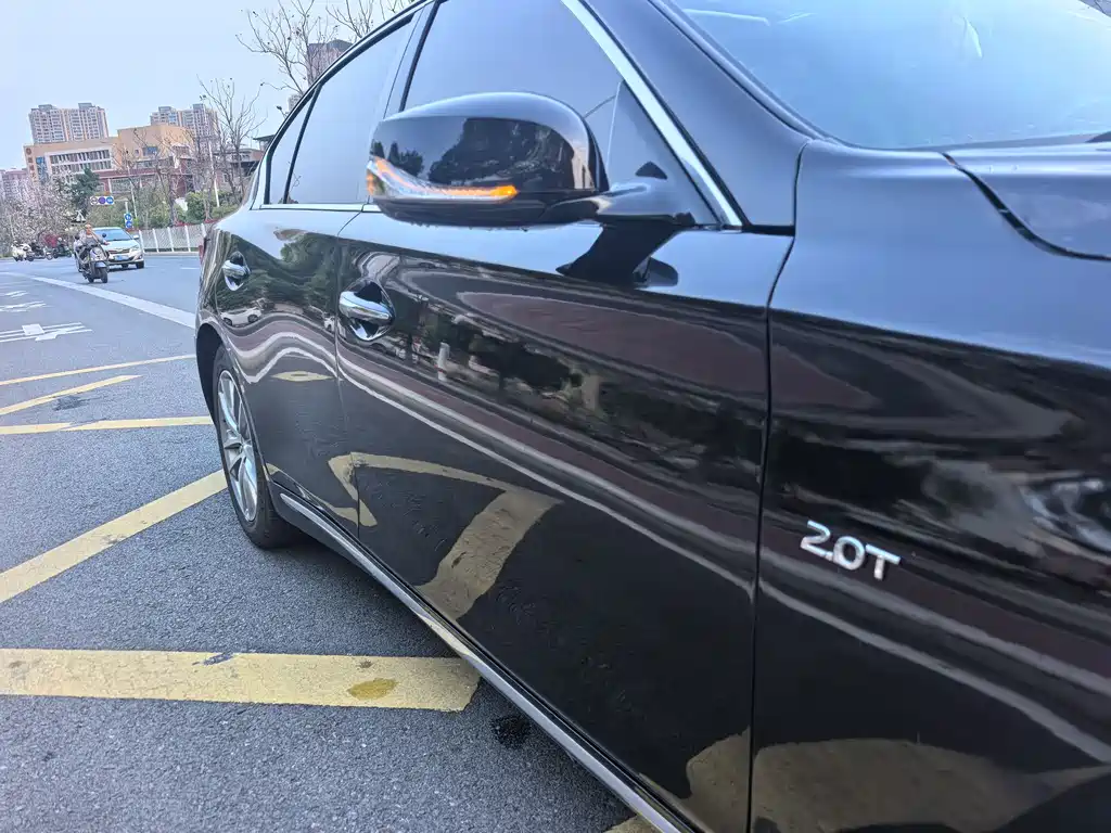 Infiniti Q50L 2016 Edition 2.0T Enjoyment Version