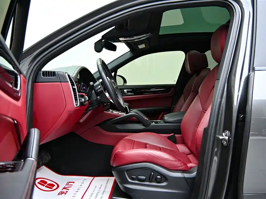 Cayenne New Energy 2023 Model Cayenne E-Hybrid 2.0T