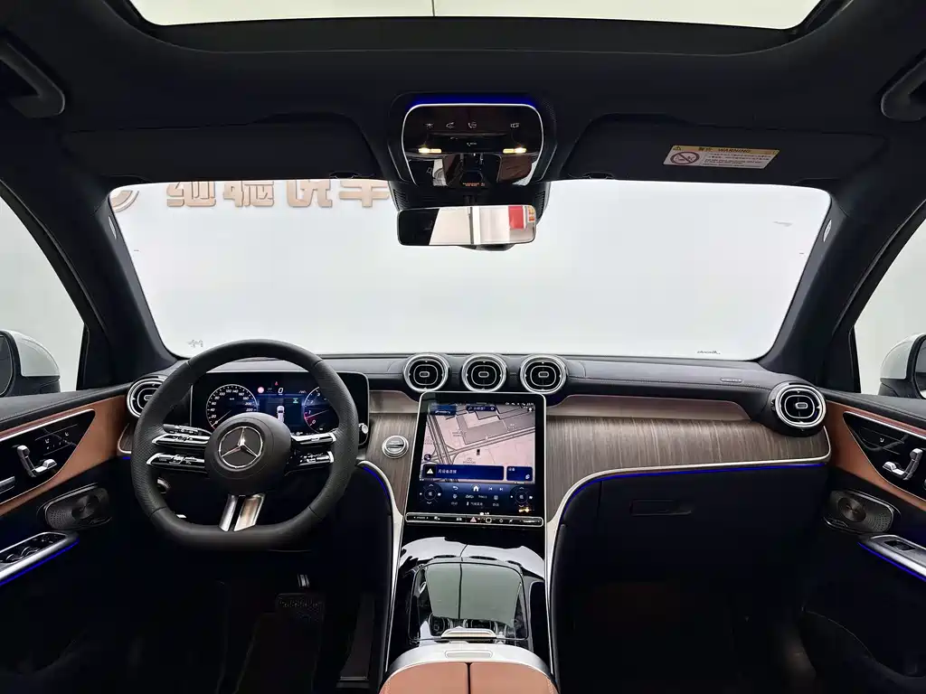 Mercedes-Benz GLC 2026 GLC 300 L 4MATIC Dynamic Edition 5-seater