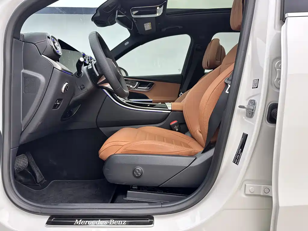 Mercedes-Benz GLC 2026 GLC 300 L 4MATIC Dynamic Edition 5-seater