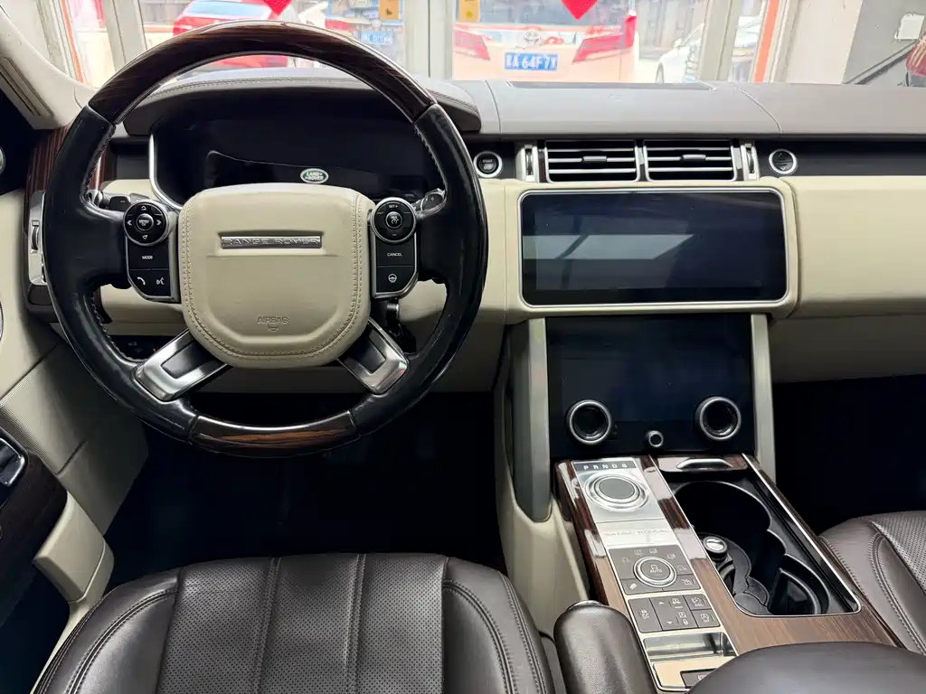 Range Rover 2014 model 3.0 TDV6 Vogue