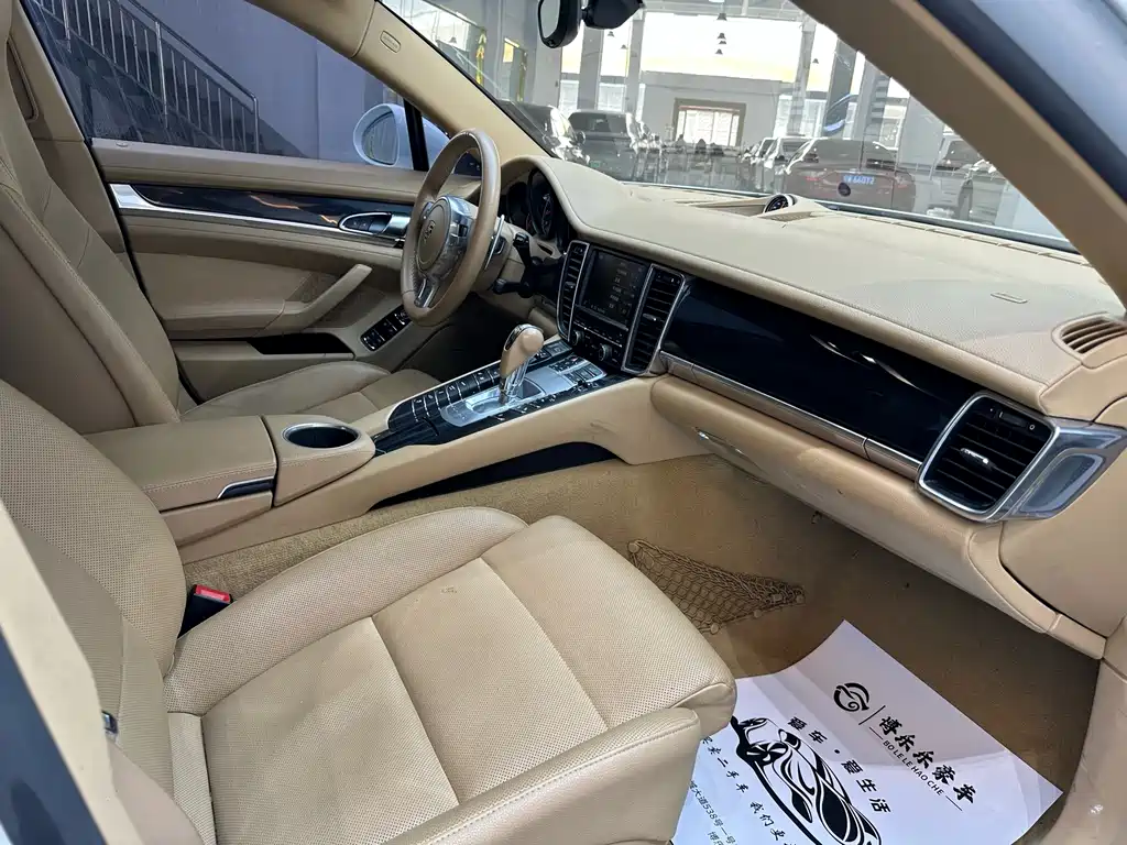 Panamera 2014 3.0T