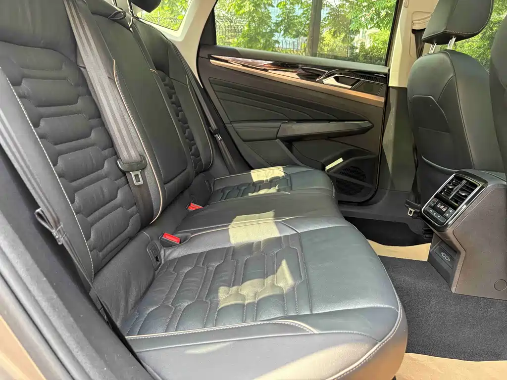 Passat 2019 330 TSI Elite Edition National VI