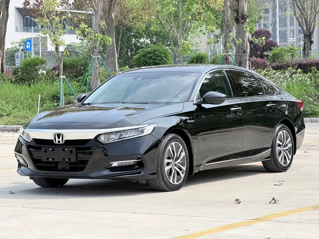 Accord 2018 Hybrid 2.0L Sharp Lead Edition National VI