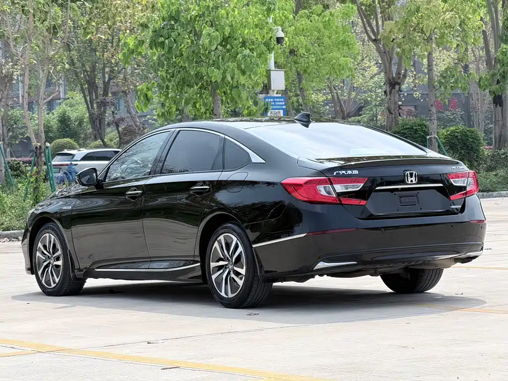 Accord 2018 Hybrid 2.0L Sharp Lead Edition National VI