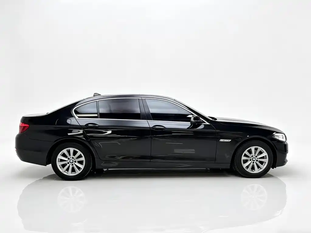 BMW 5 Series 2014 model 520Li Elegant Edition