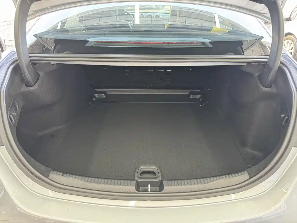 Mercedes C-Class 2023 C 260 L Sport Edition