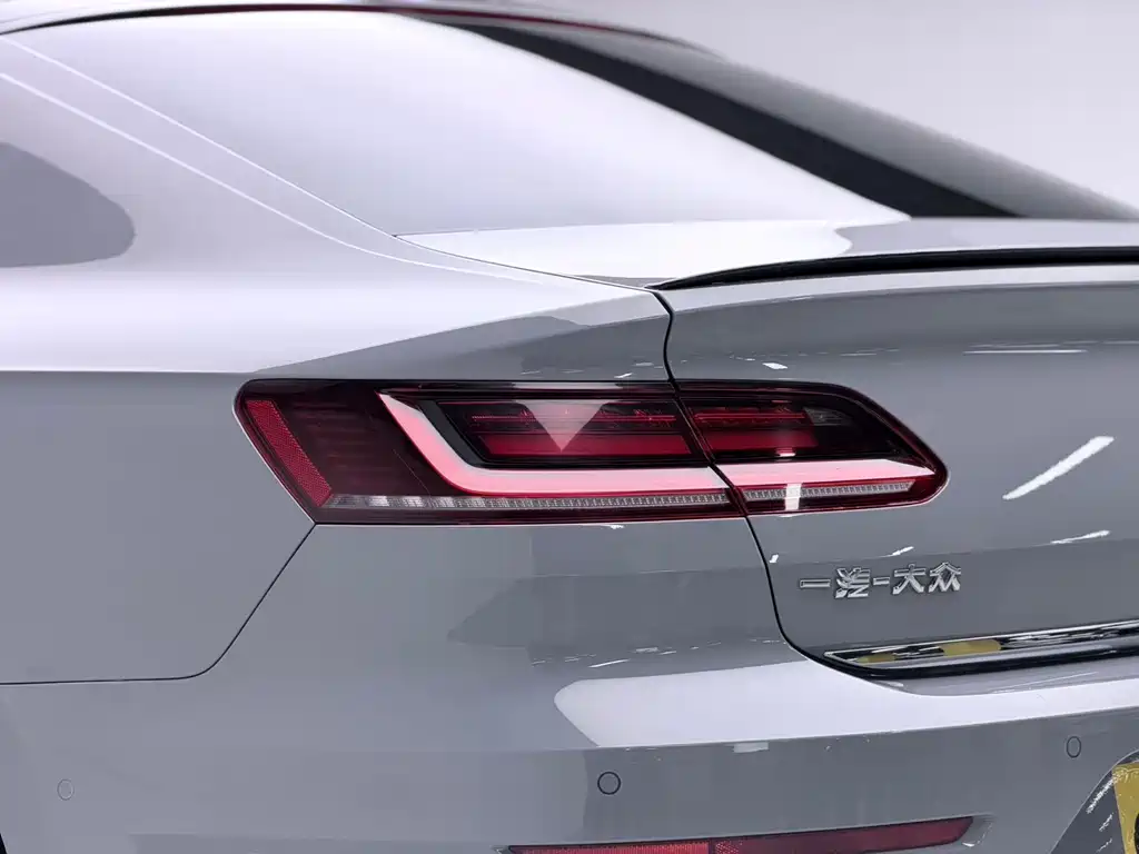 2021 Volkswagen Passat 380 TSI Eye Catching Edition