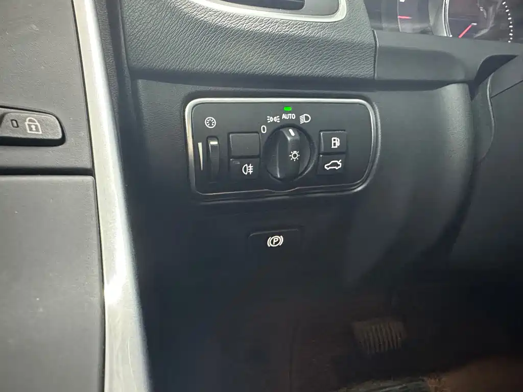 Volvo S60 2017 S60L T5 Smart Drive Edition