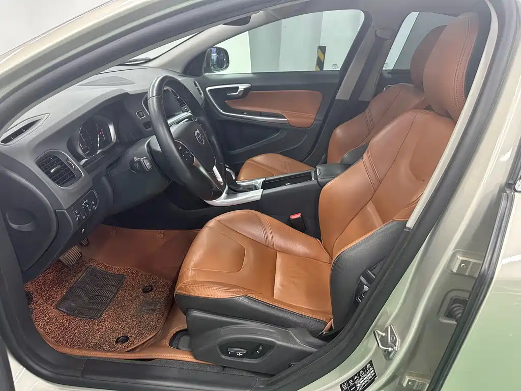 Volvo S60 2017 S60L T5 Smart Drive Edition