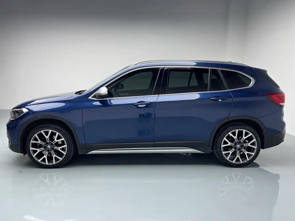 BMW X1 xDrive25Li Luxury Edition 2021