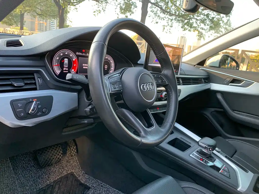 Audi A4L 2020 40 TFSI Fashion Dynamic Edition
