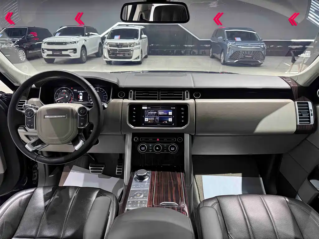 Range Rover 2016 5.0 SC V8 AB Executive Long Version