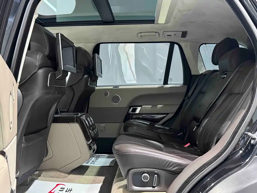 Range Rover 2016 5.0 SC V8 AB Executive Long Version