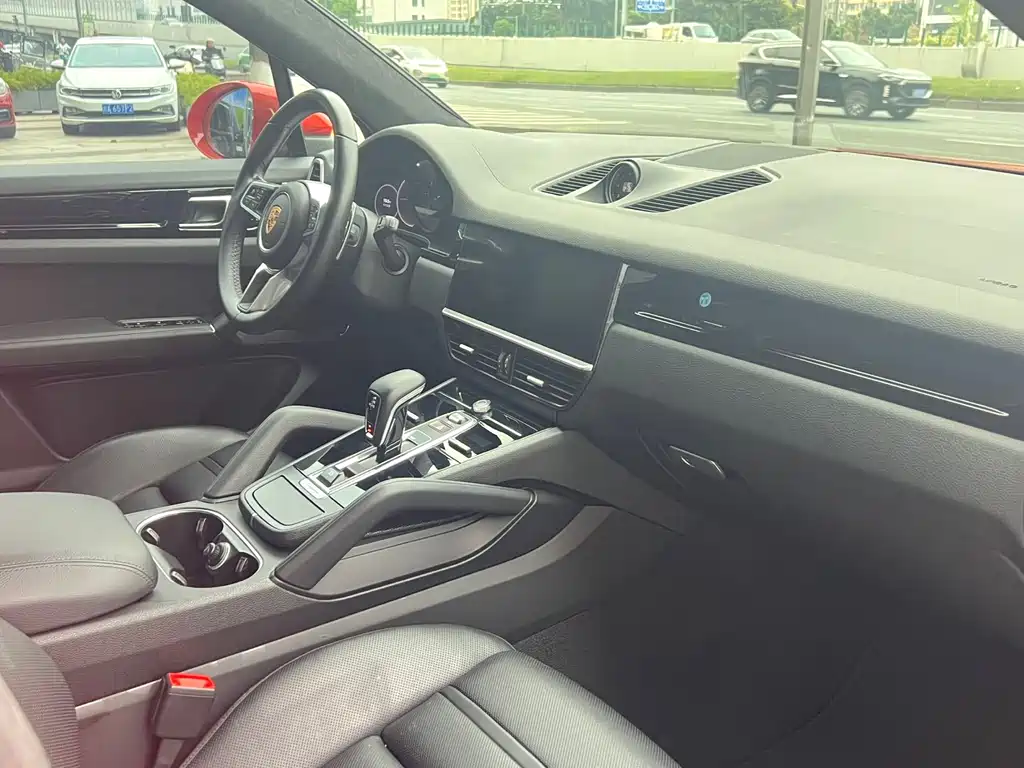 Cayenne 2019 3.0T