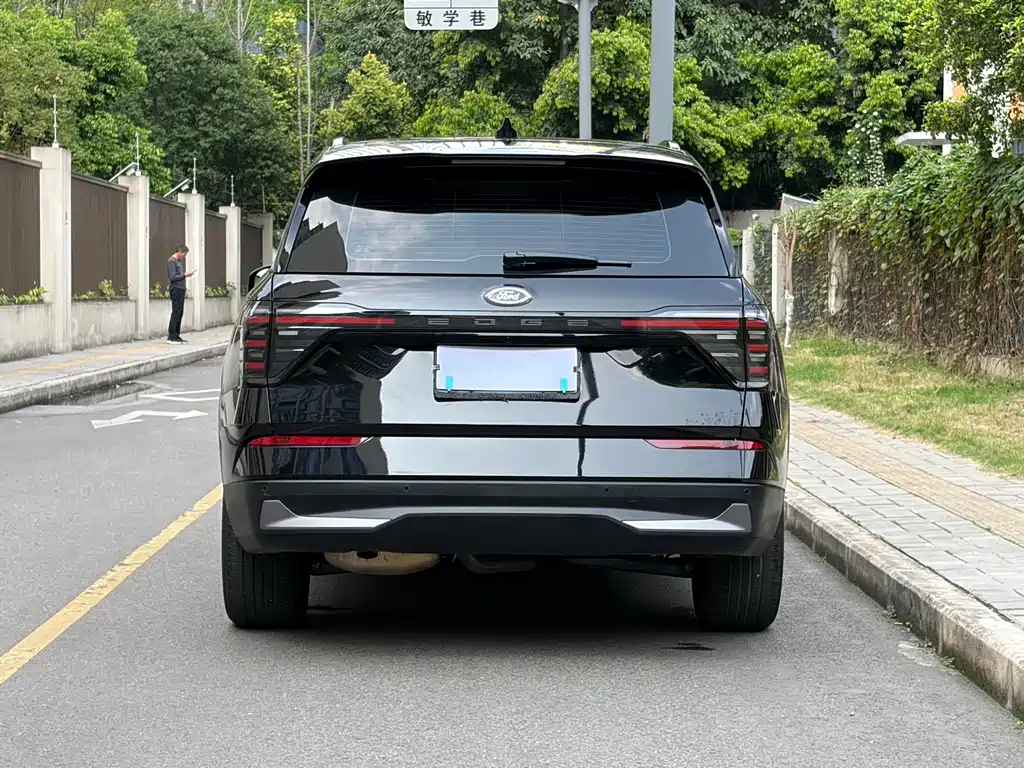 Ford Escape 2024 2.0T EcoBoost AWD 7-seat Trend Edition