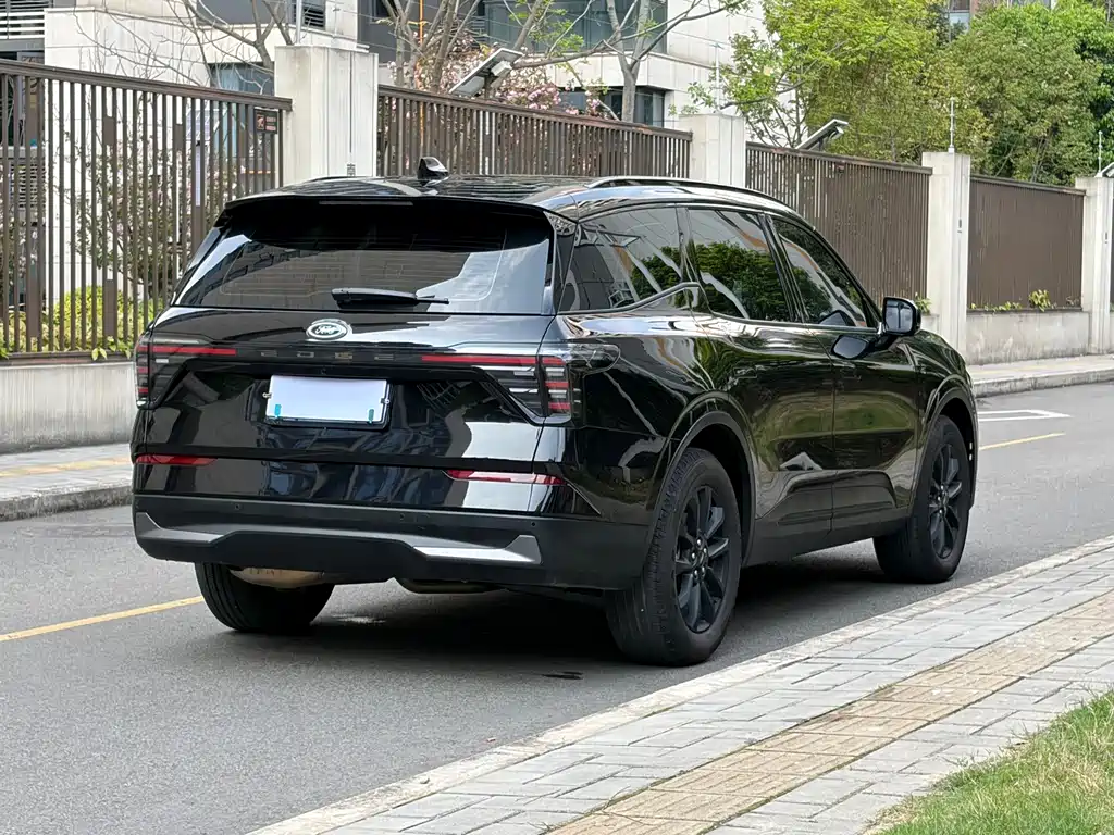 Ford Escape 2024 2.0T EcoBoost AWD 7-seat Trend Edition