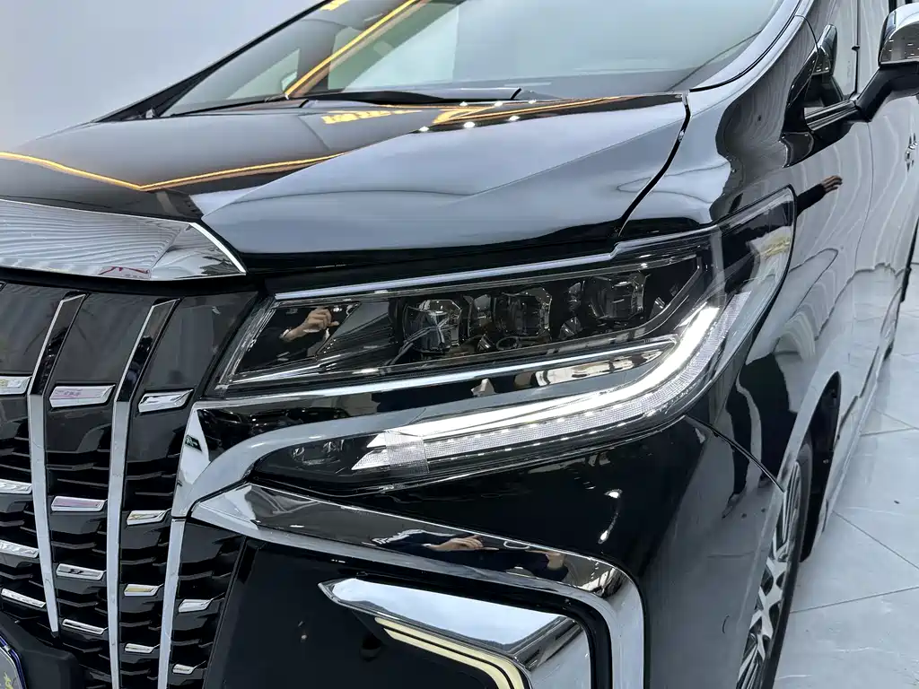 Alphard 2018 3.5L Luxury Edition